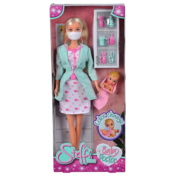 Steffi Pediatra z maseczką